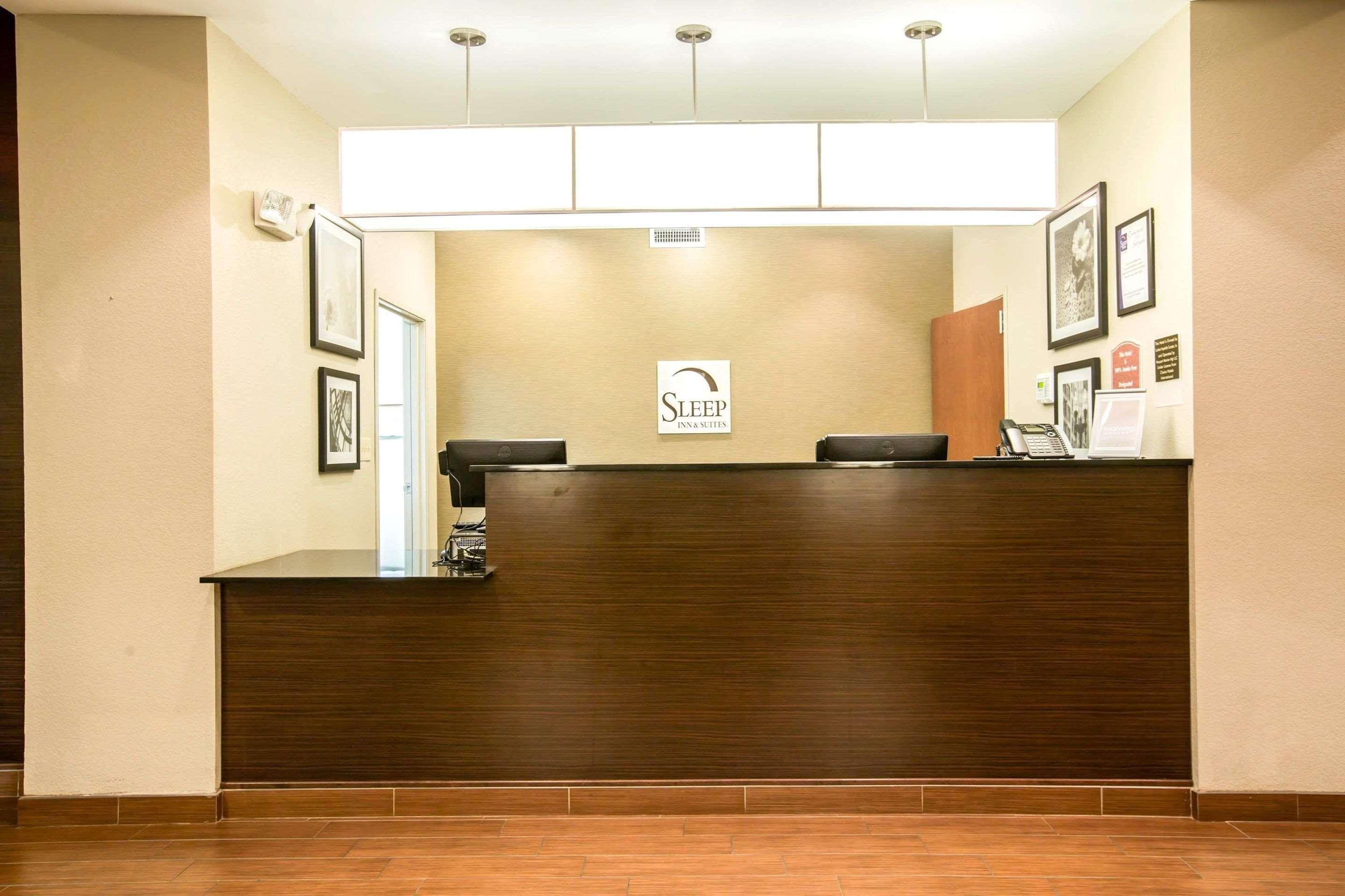 Sleep Inn & Suites Marion - Military Institute Buitenkant foto