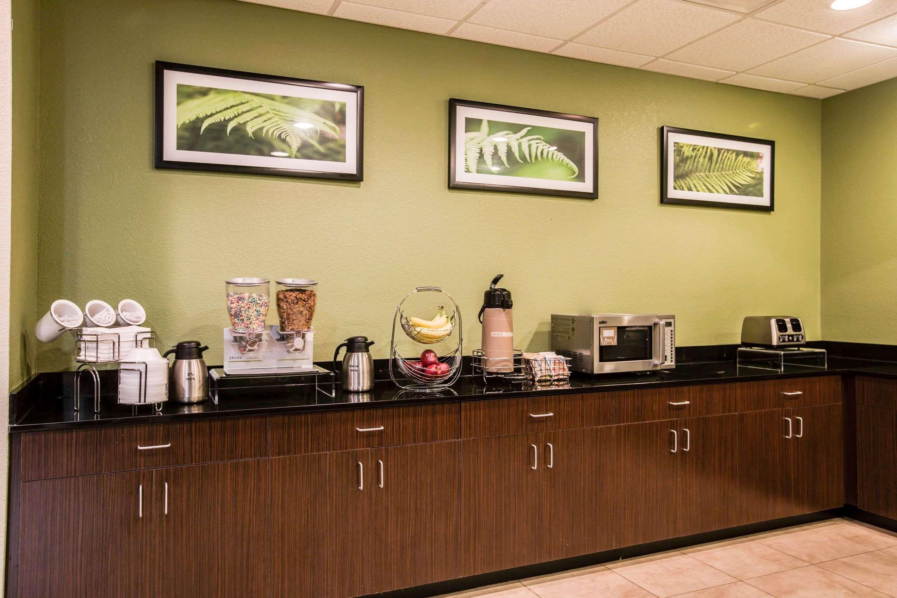 Sleep Inn & Suites Marion - Military Institute Buitenkant foto