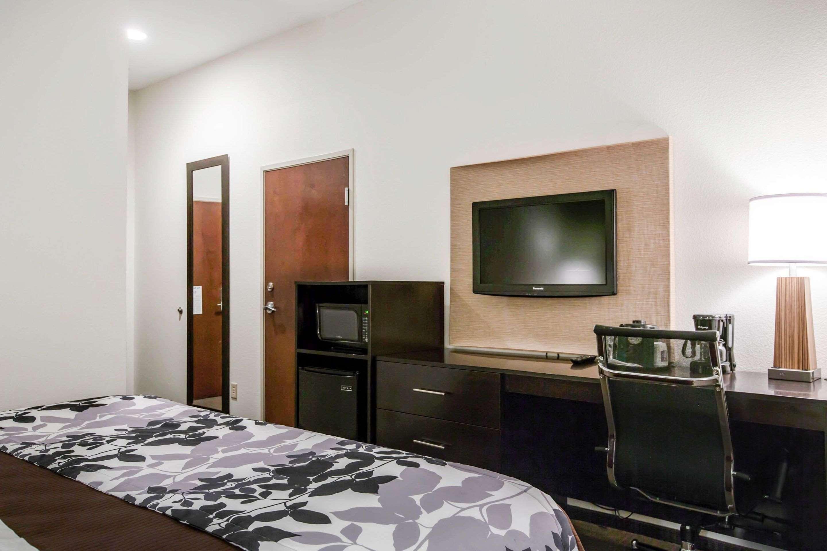 Sleep Inn & Suites Marion - Military Institute Buitenkant foto