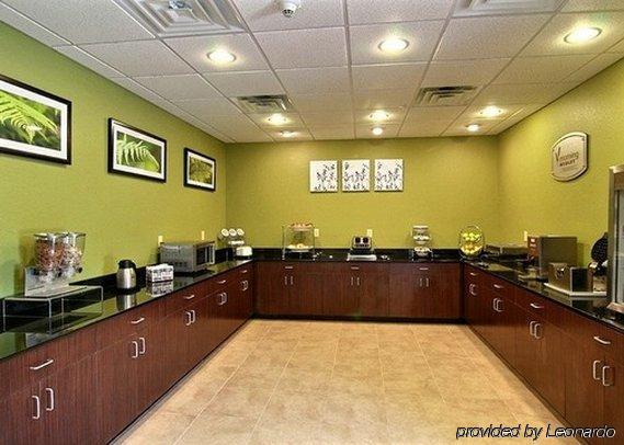 Sleep Inn & Suites Marion - Military Institute Restaurant foto